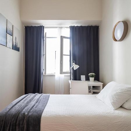Guest House Bairro Azul Lisbon Bagian luar foto