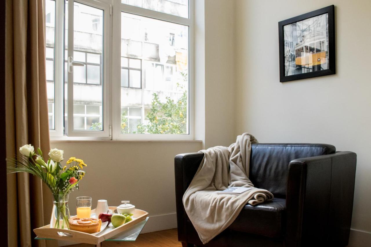 Guest House Bairro Azul Lisbon Bagian luar foto