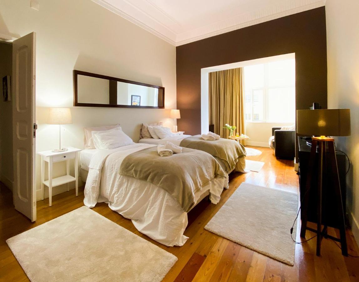 Guest House Bairro Azul Lisbon Bagian luar foto