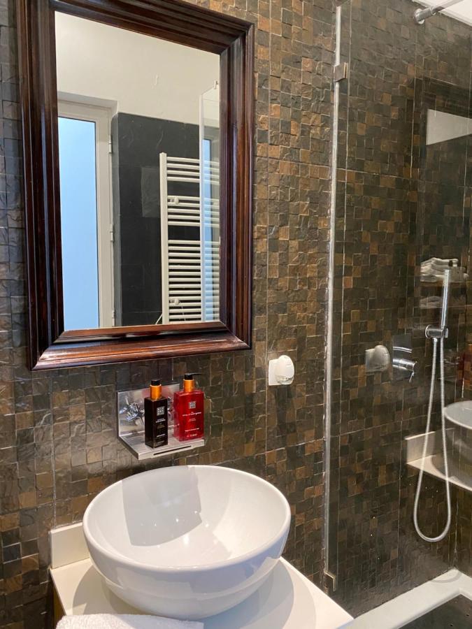 Guest House Bairro Azul Lisbon Bagian luar foto