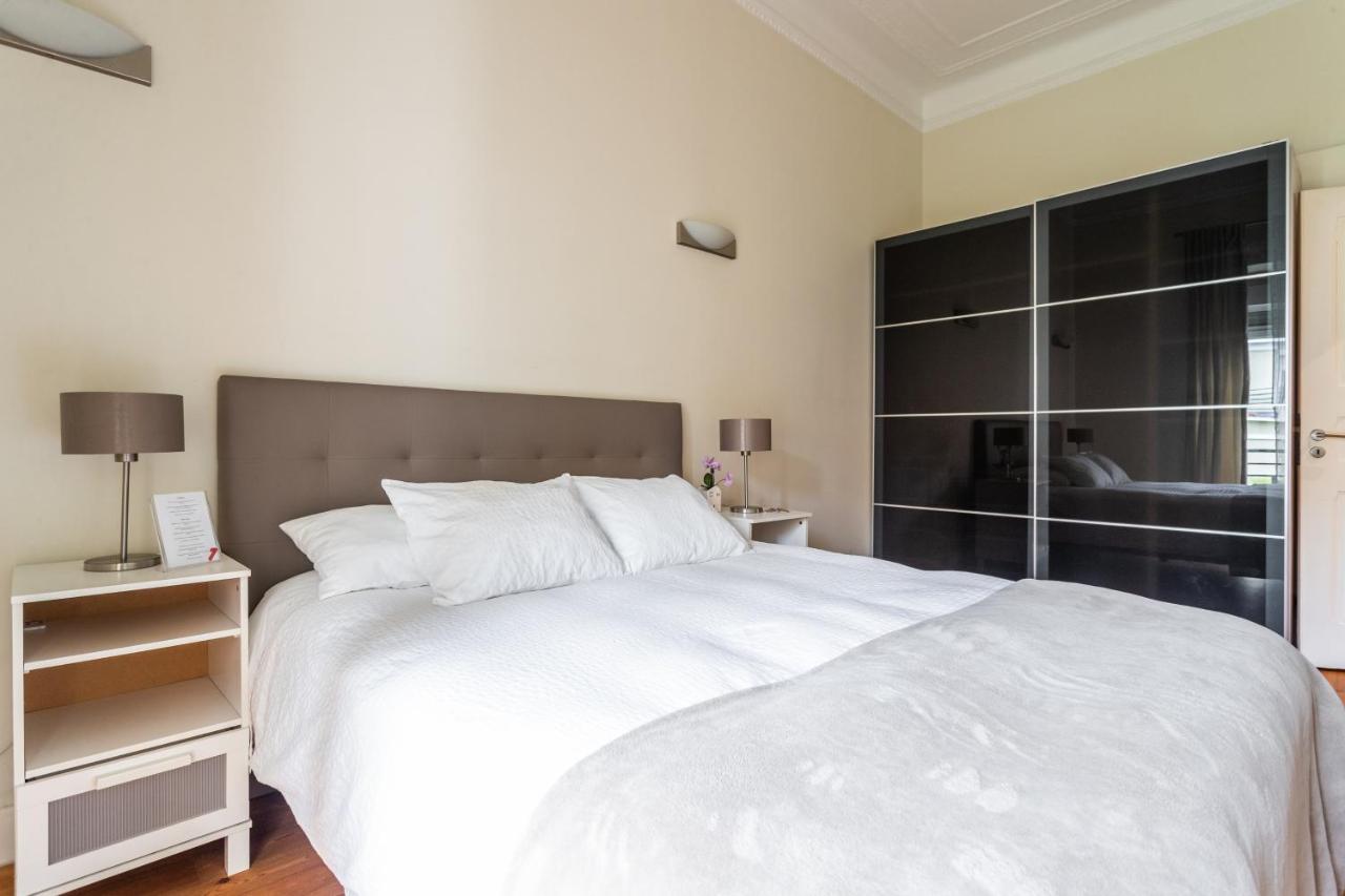 Guest House Bairro Azul Lisbon Bagian luar foto