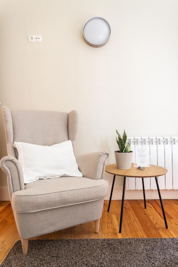 Guest House Bairro Azul Lisbon Bagian luar foto