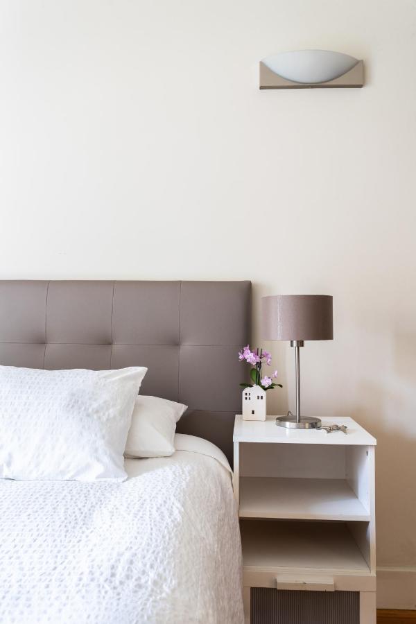 Guest House Bairro Azul Lisbon Bagian luar foto